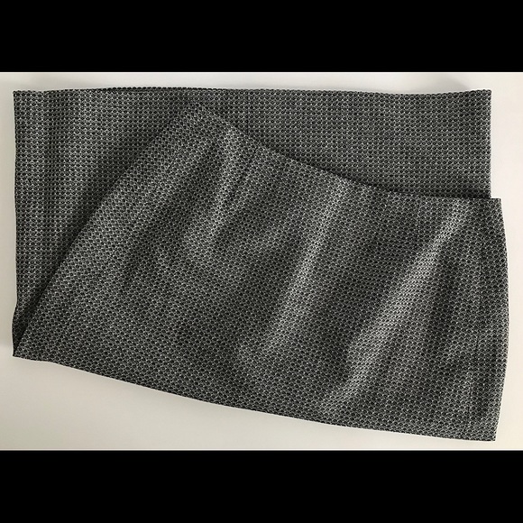 Maison Martin Margiela Black/White Skirt - Picture 1 of 6